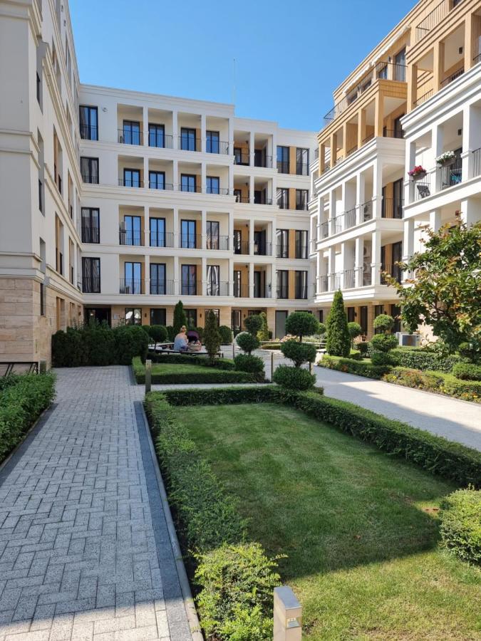 Apartment In Evargreen Complex With Terrace Varna Exteriér fotografie
