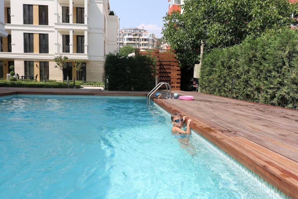 Apartment In Evargreen Complex With Terrace Varna Exteriér fotografie