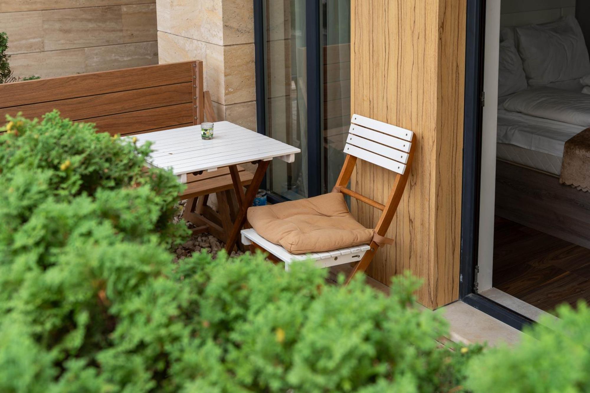 Apartment In Evargreen Complex With Terrace Varna Exteriér fotografie